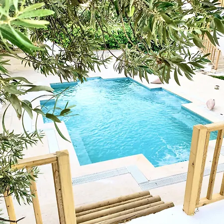 Alacati Barbarossa מלון 3*