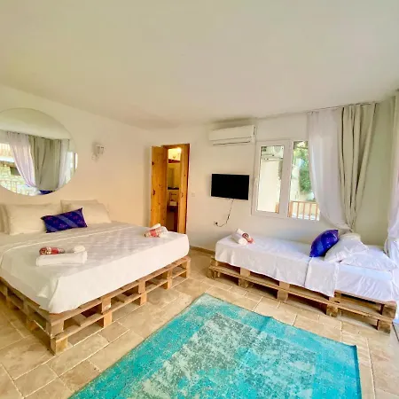 Alacati Barbarossa Отель