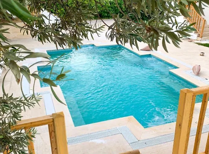 Alacati Barbarossa Cesme