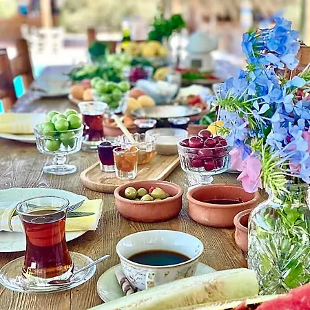 Alacati Barbarossa Hotel
