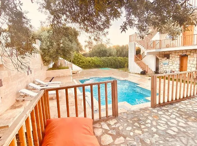 Szálloda Alacati Barbarossa 3*